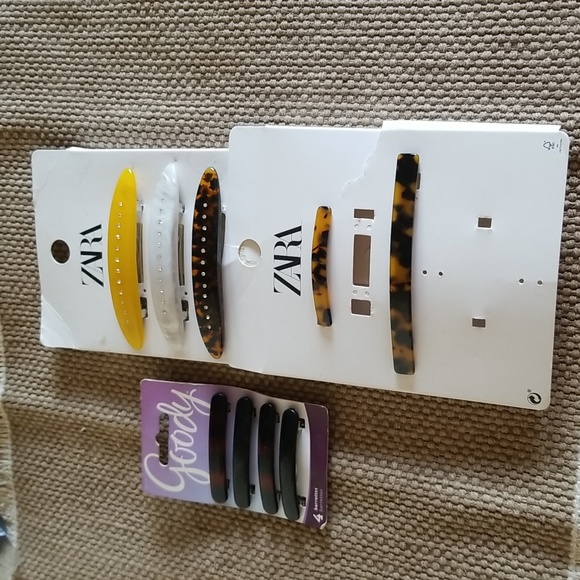 Zara Accessories Set Of Hair Barrettes Zara Poshmark